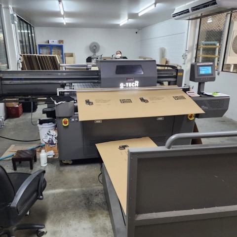 รับผลิตกล่องลูกฟูกพิมพ์ลาย